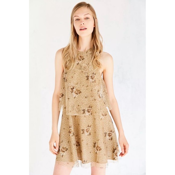 Kimchi Women Floral Mini Ruffle Dress Size 0 Urban Outfitters Romantic - Picture 6 of 16
